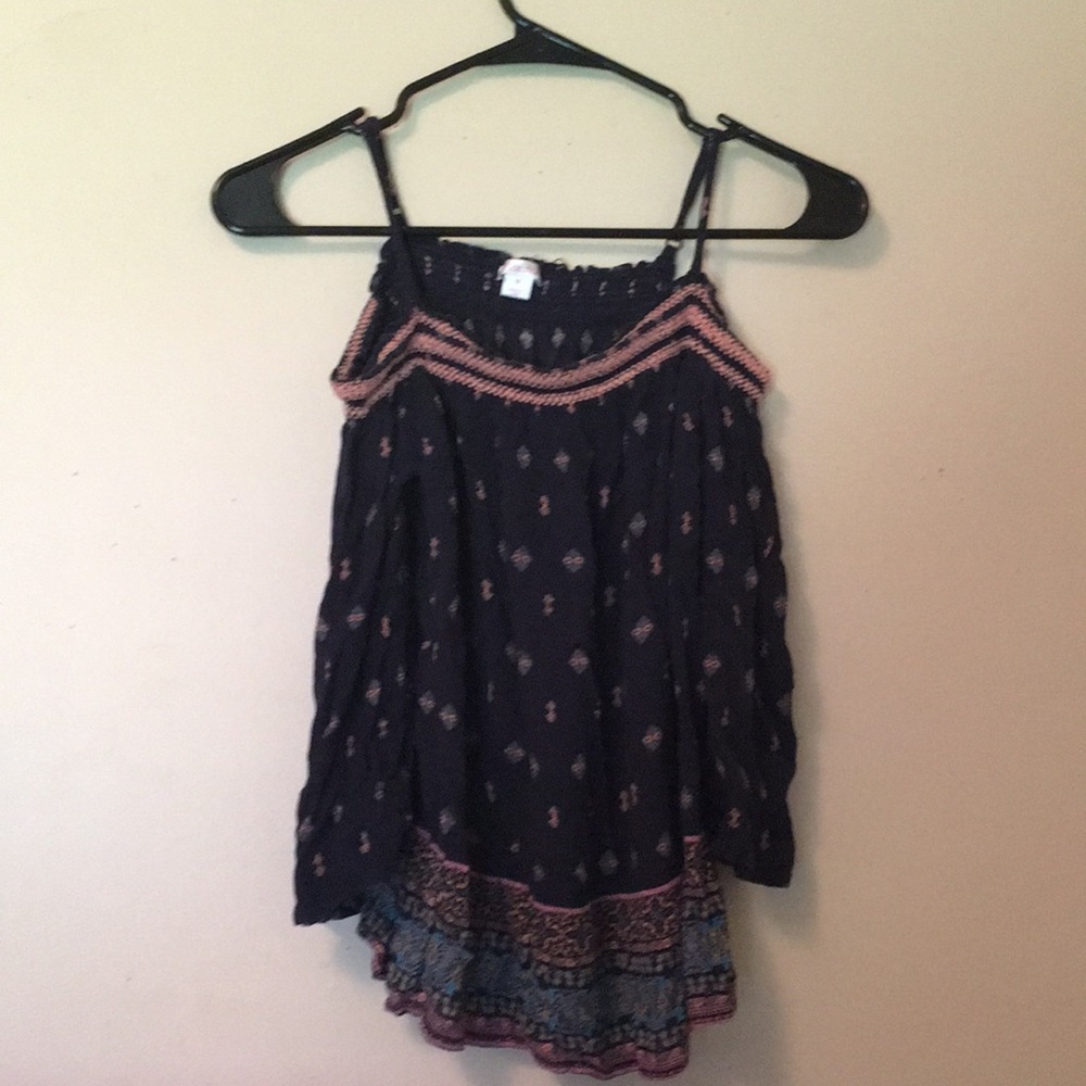 Xhilaration Top